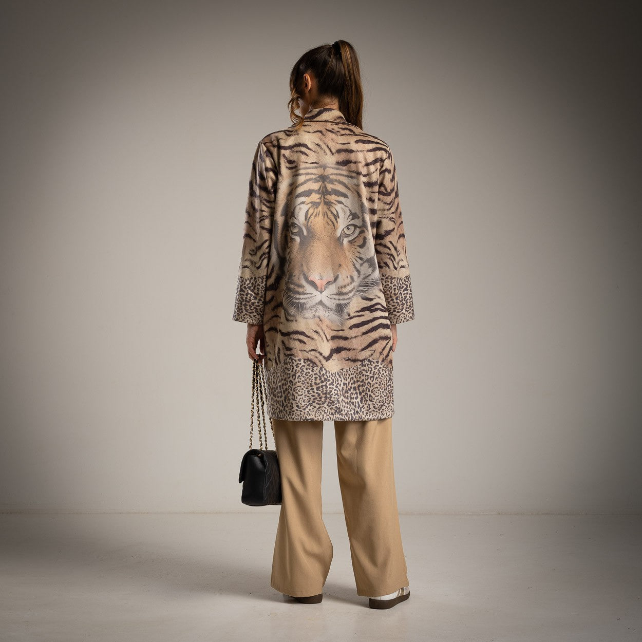 LION COAT TAUPE