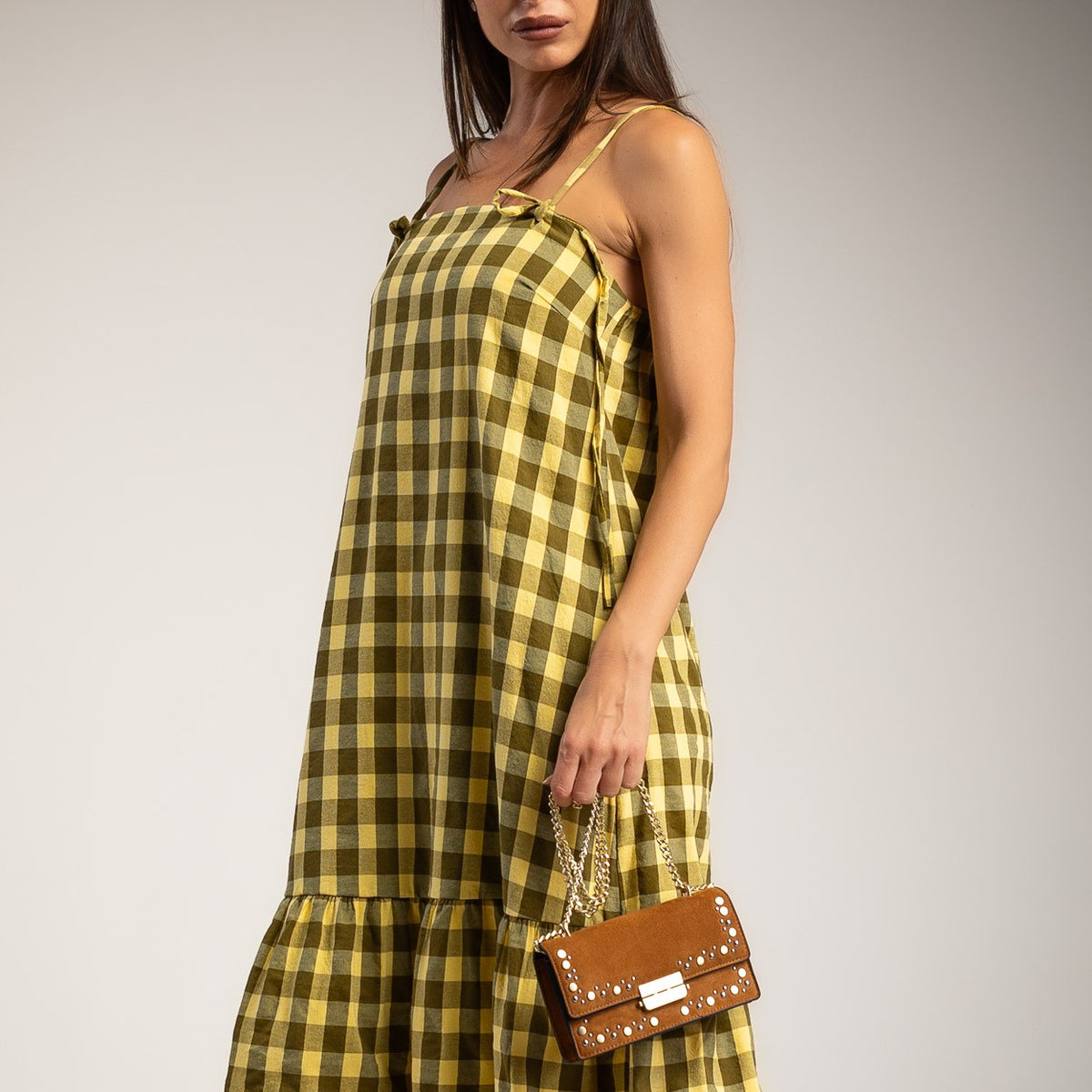 RUFFLE DRESS KAKI