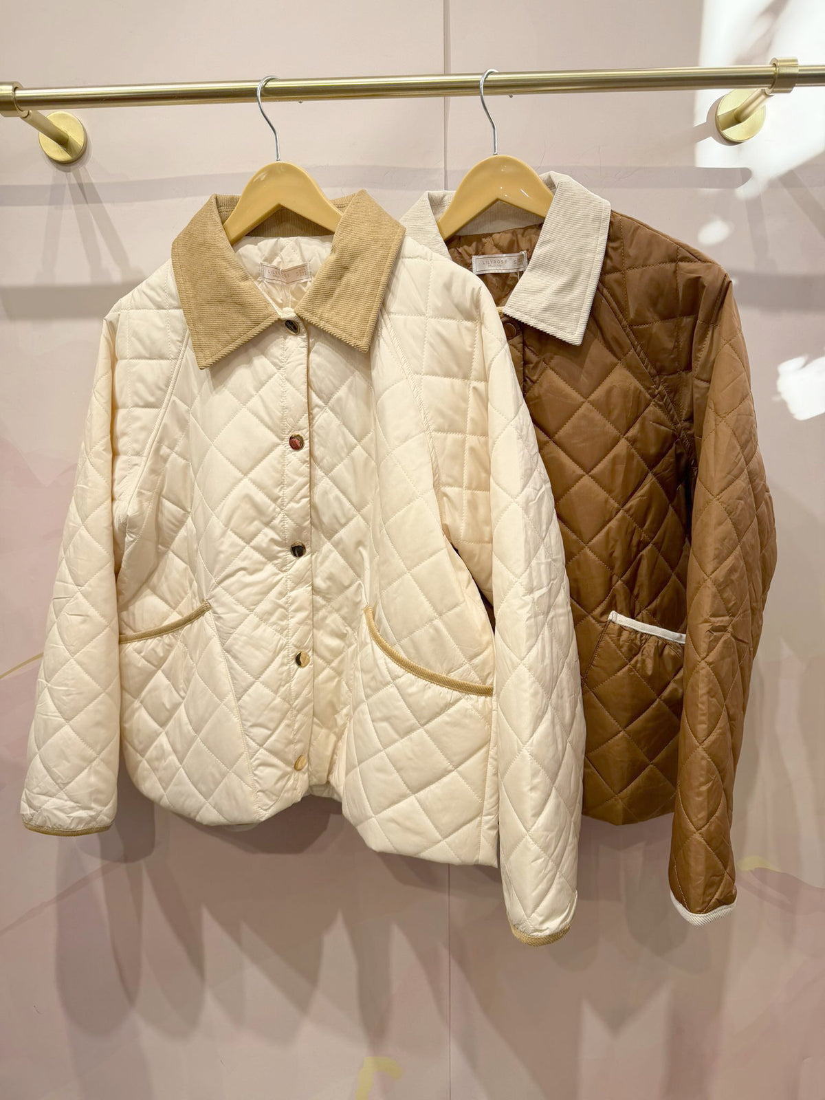COLLAR JACKET CREME