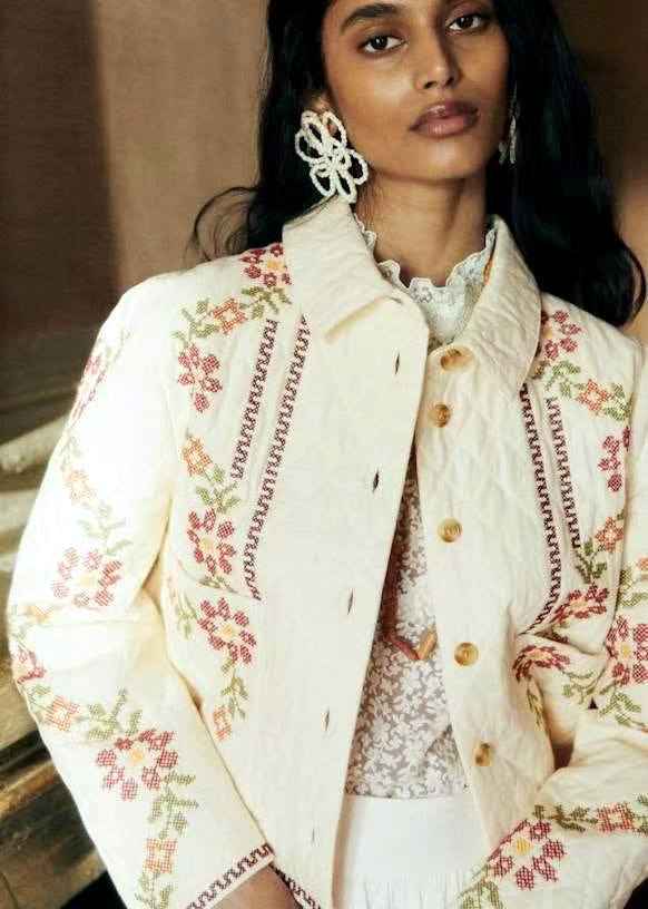 STITCHED JACKET BEIGE